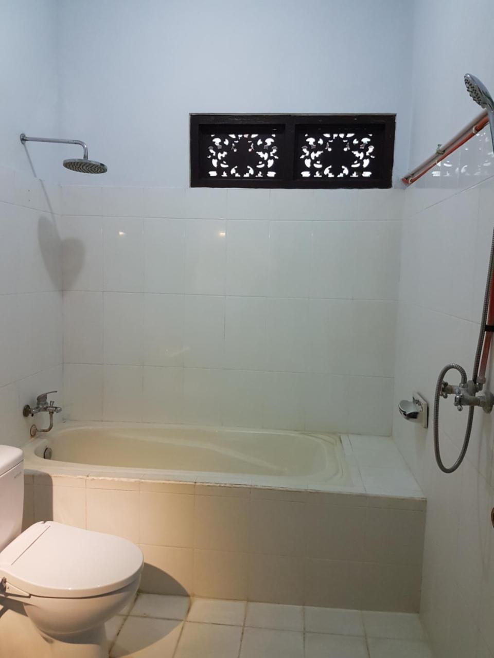 Mawar Homestay Canggu ภายนอก รูปภาพ